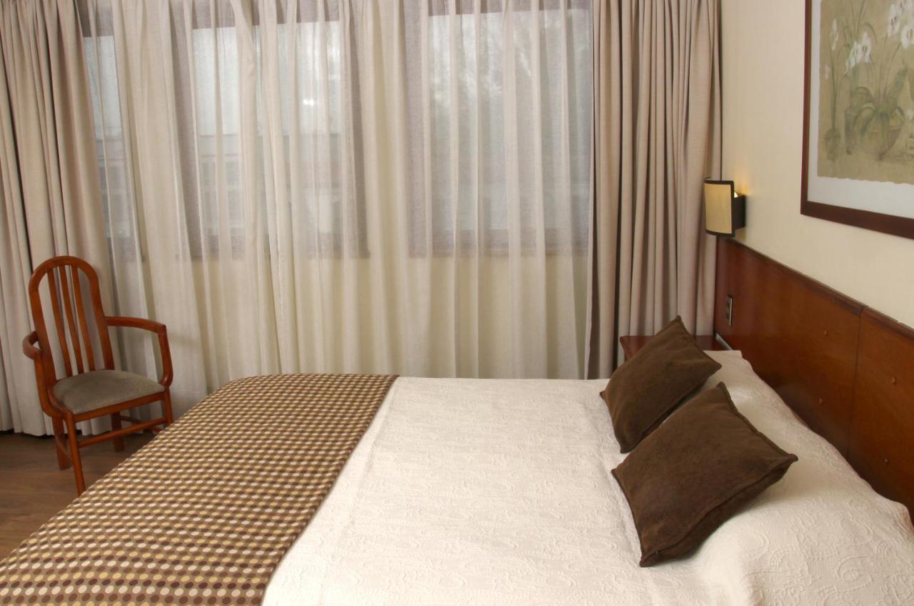 Tur Hotel 圣地亚哥 外观 照片