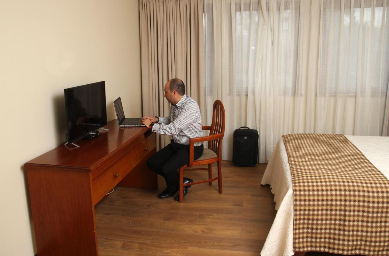 Tur Hotel 圣地亚哥 外观 照片