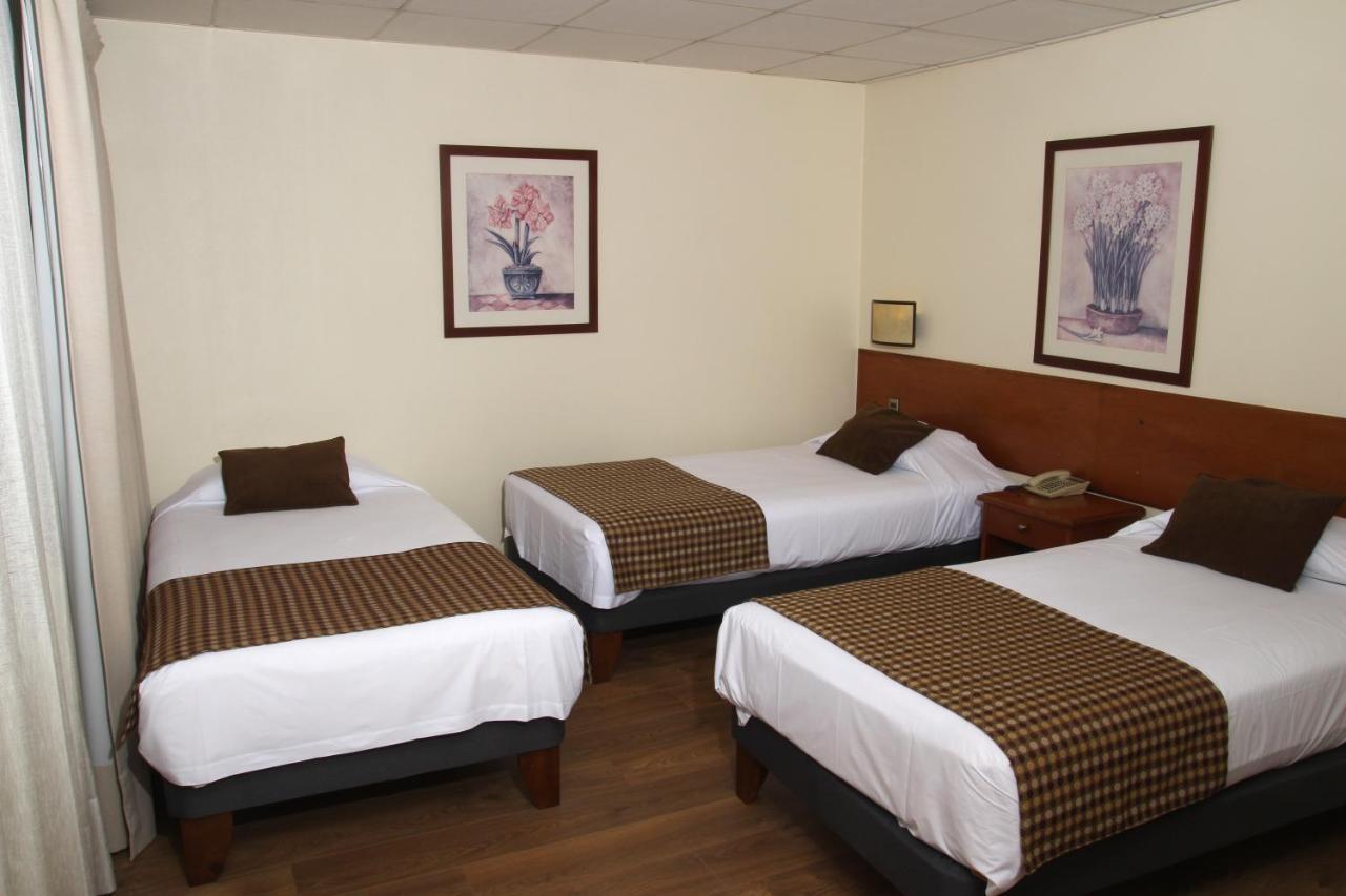 Tur Hotel 圣地亚哥 外观 照片